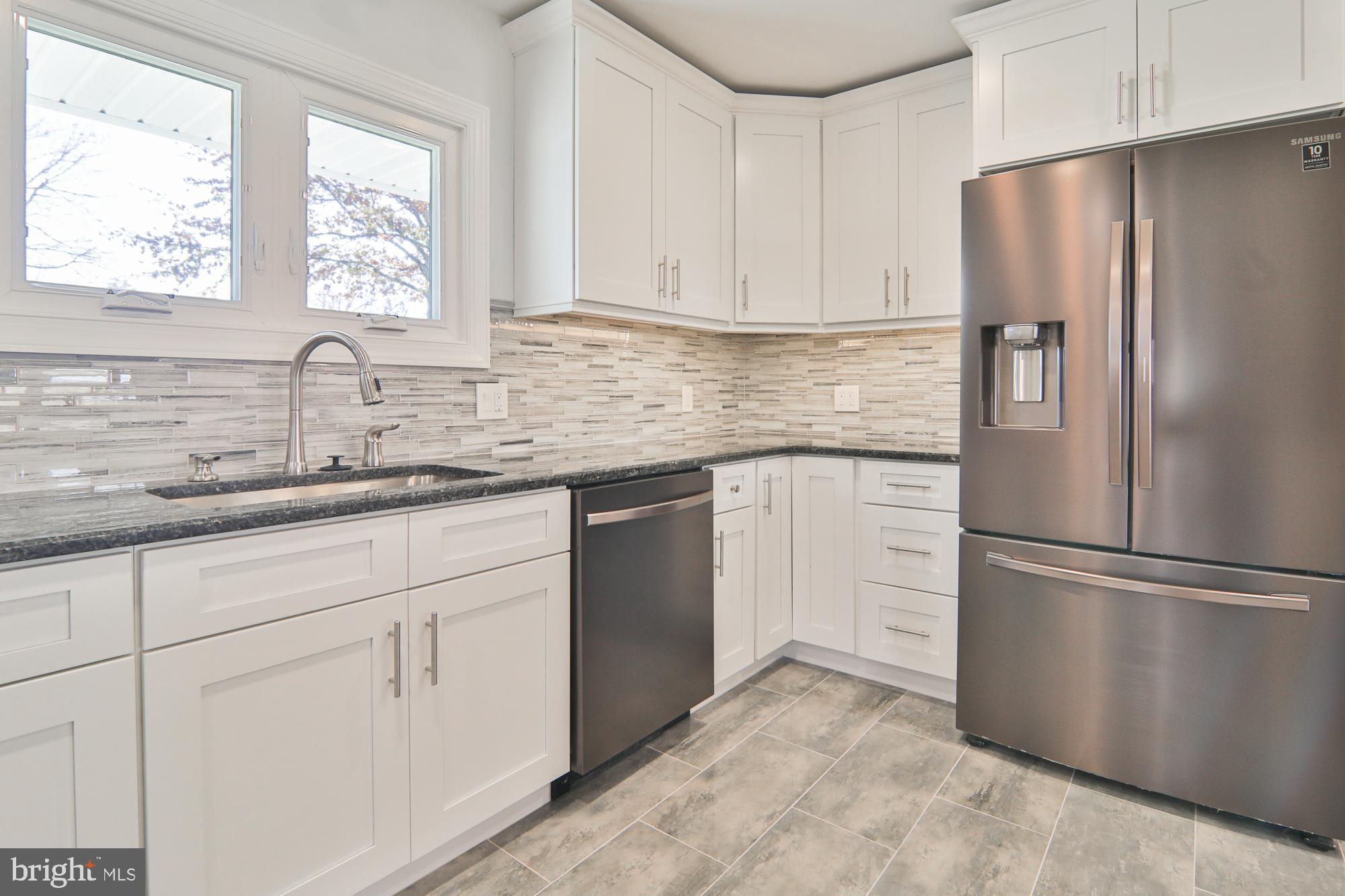 29 Rain Lily Road Levittown, PA 19056 - Photo 7 of 38 Gallery Image 7