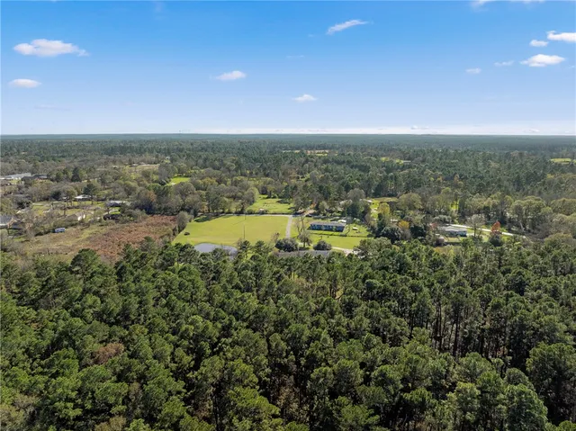 $599,000 | 40 Roy Webb Road, Huntsville, TX 77320