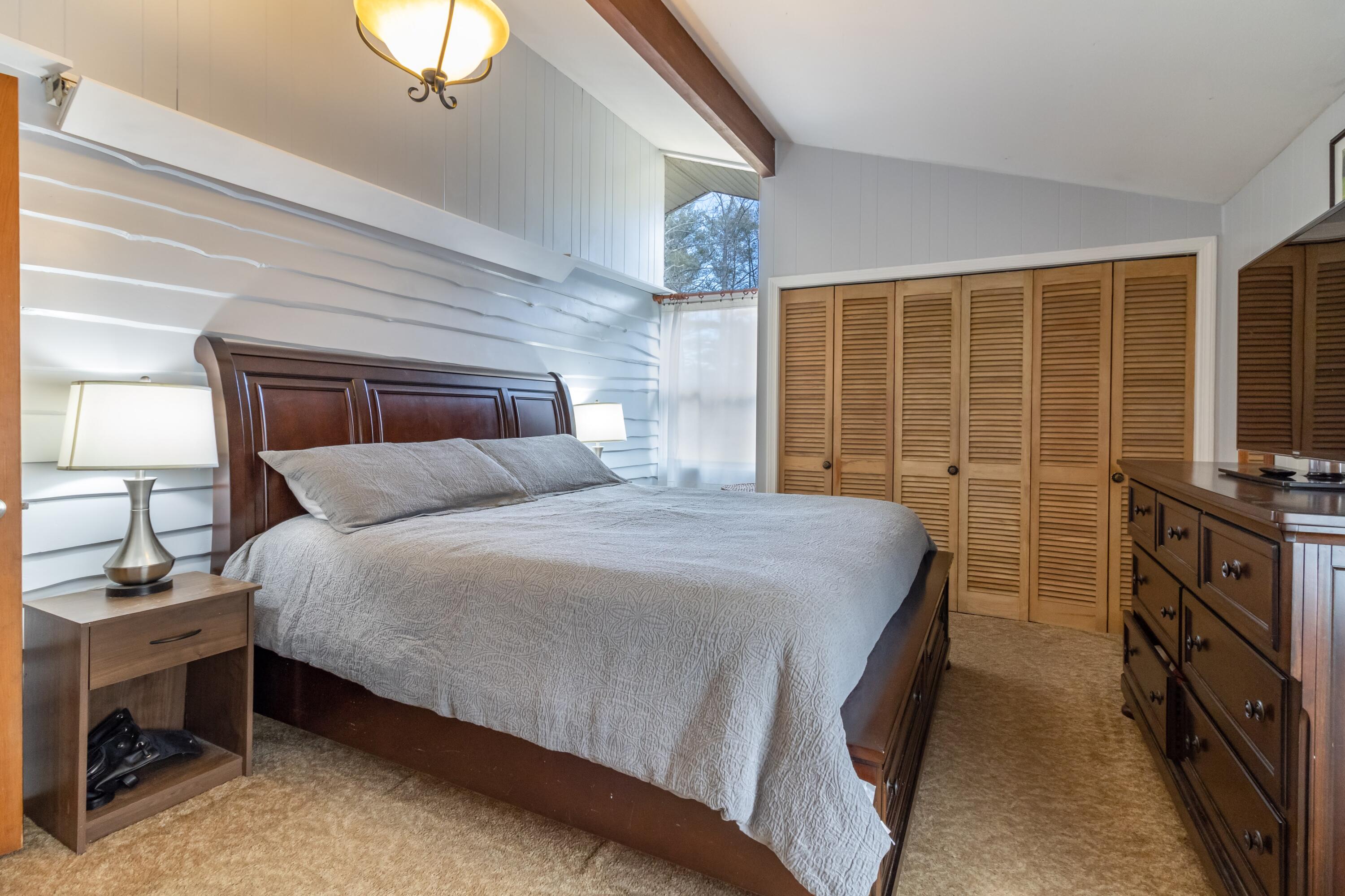 1600 River Road Bucksport, ME 04416 - Photo 34 of 47 1600 River Road Interiors-4