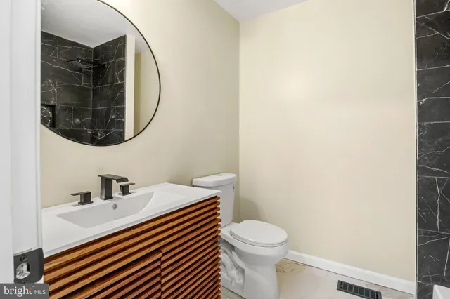 $2,550 | 926 West Street, Laurel, MD 20707