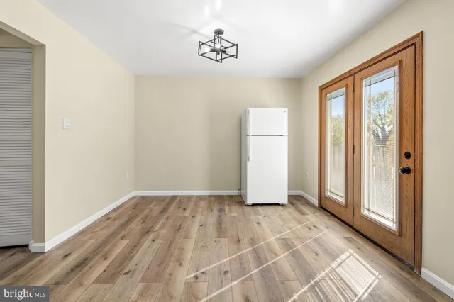 $2,550 | 926 West Street, Laurel, MD 20707