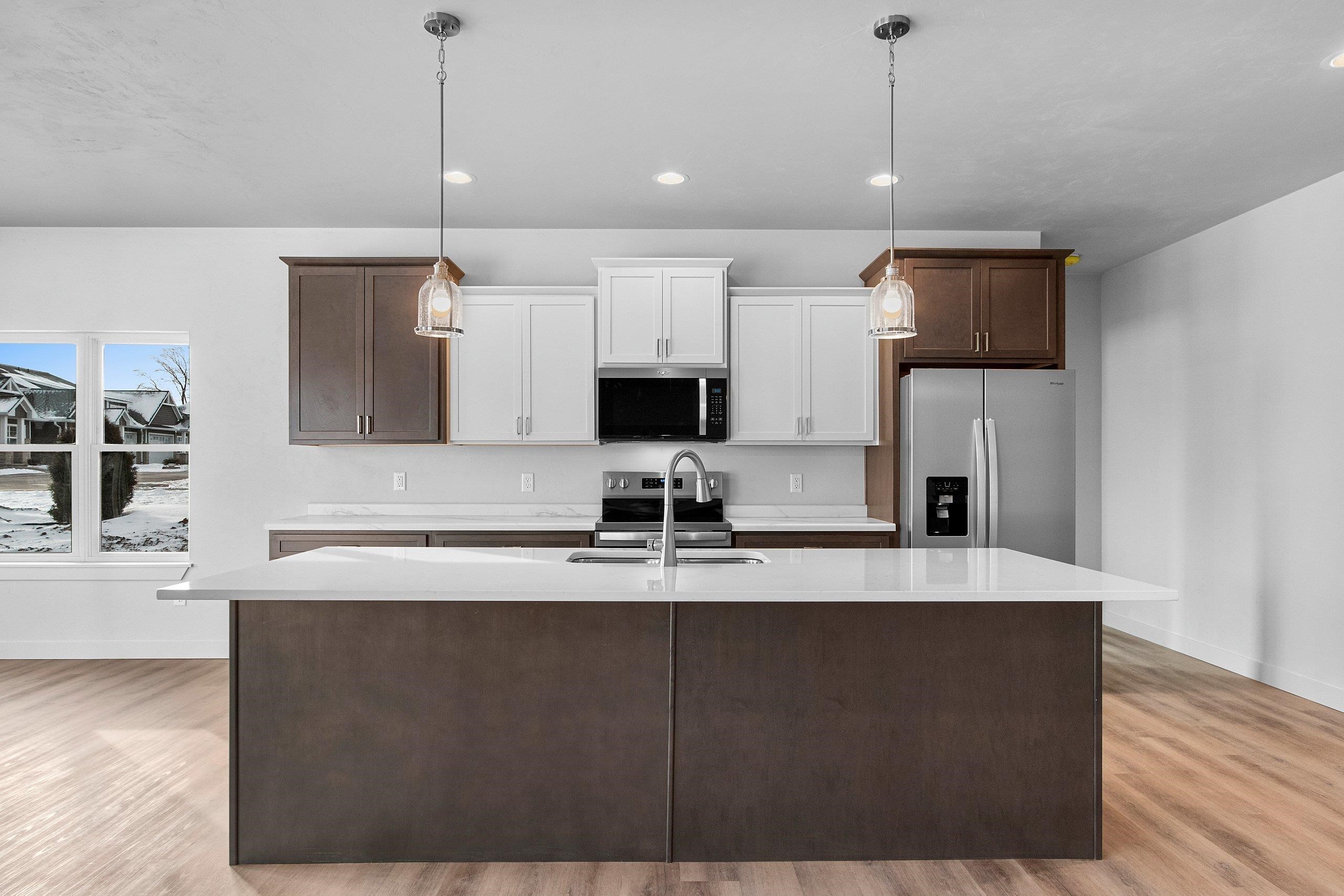 445 West Papermill Run Kimberly, WI 54136 - Photo 17 of 46