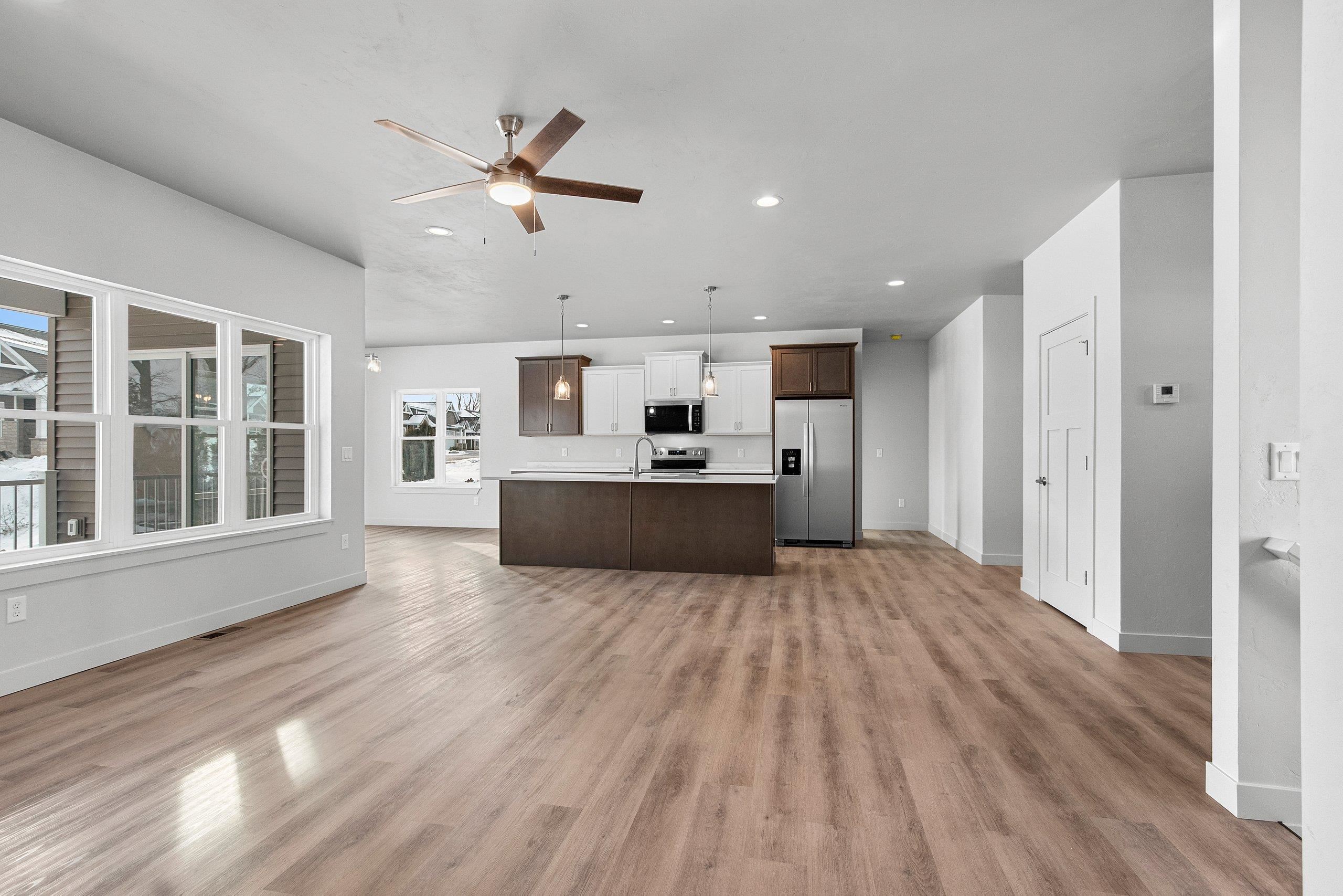 445 West Papermill Run Kimberly, WI 54136 - Photo 20 of 46