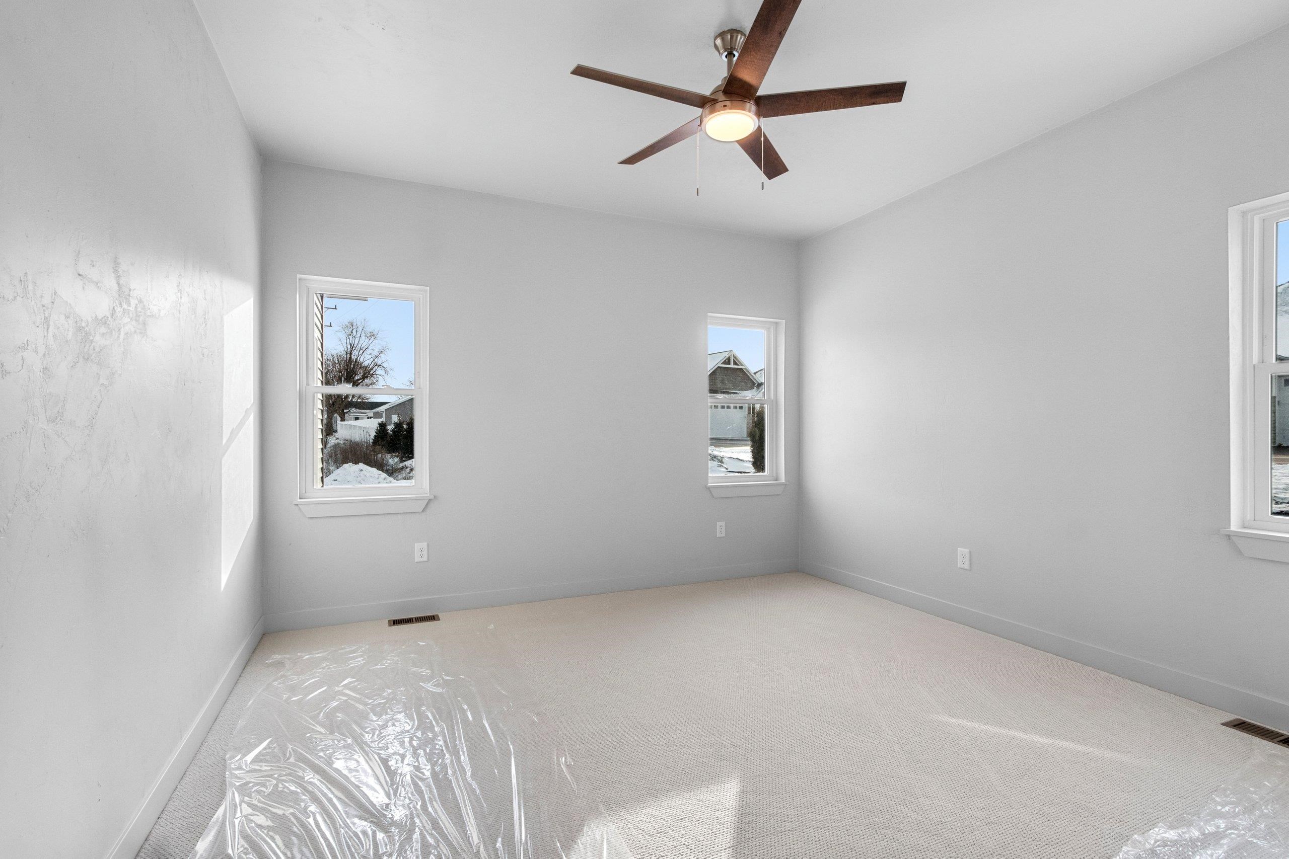 445 West Papermill Run Kimberly, WI 54136 - Photo 27 of 46