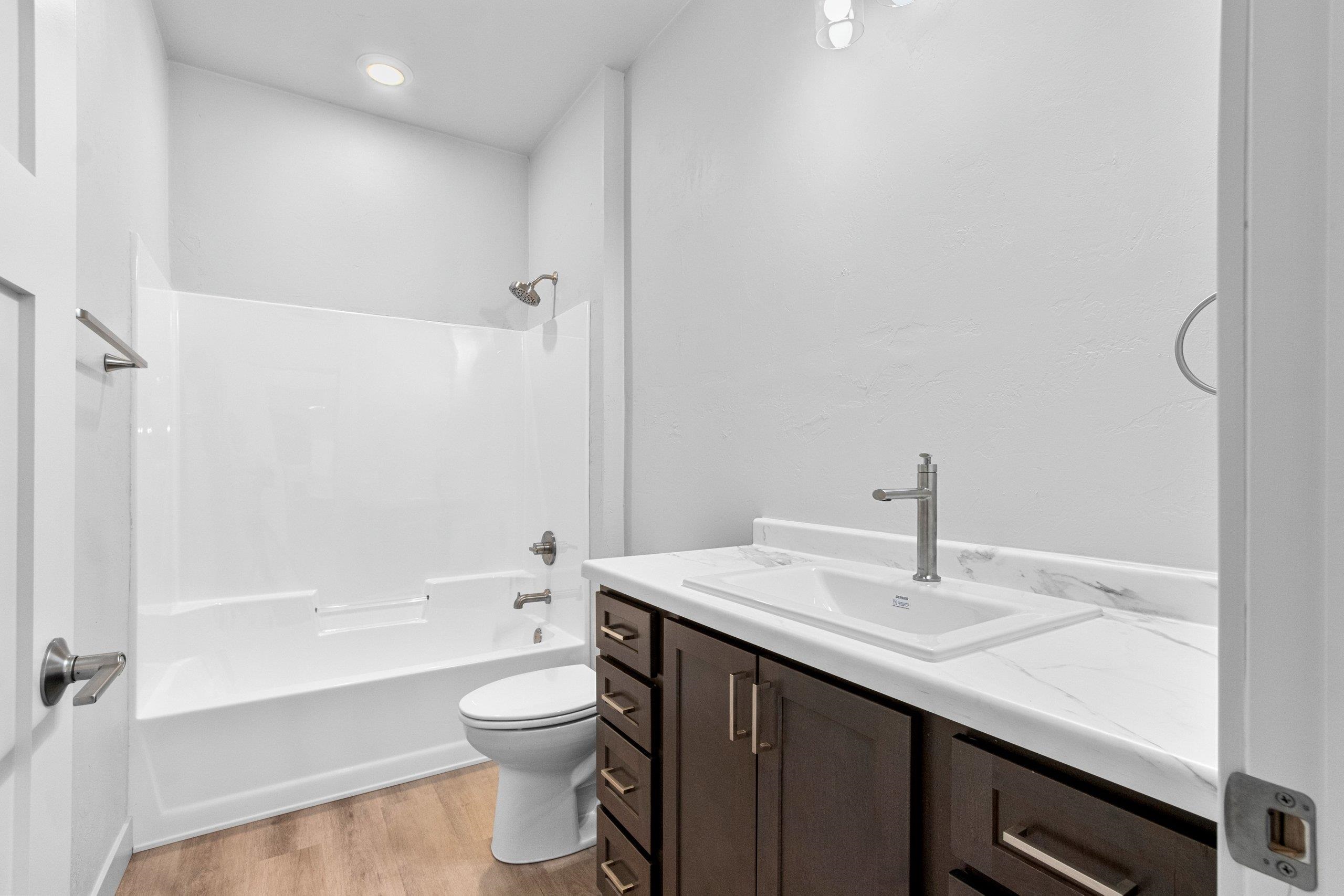 445 West Papermill Run Kimberly, WI 54136 - Photo 42 of 46