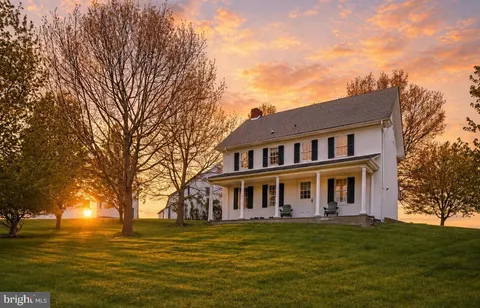 $3,250,000 | 215 Nockamixon Road, Kintnersville, PA 18930