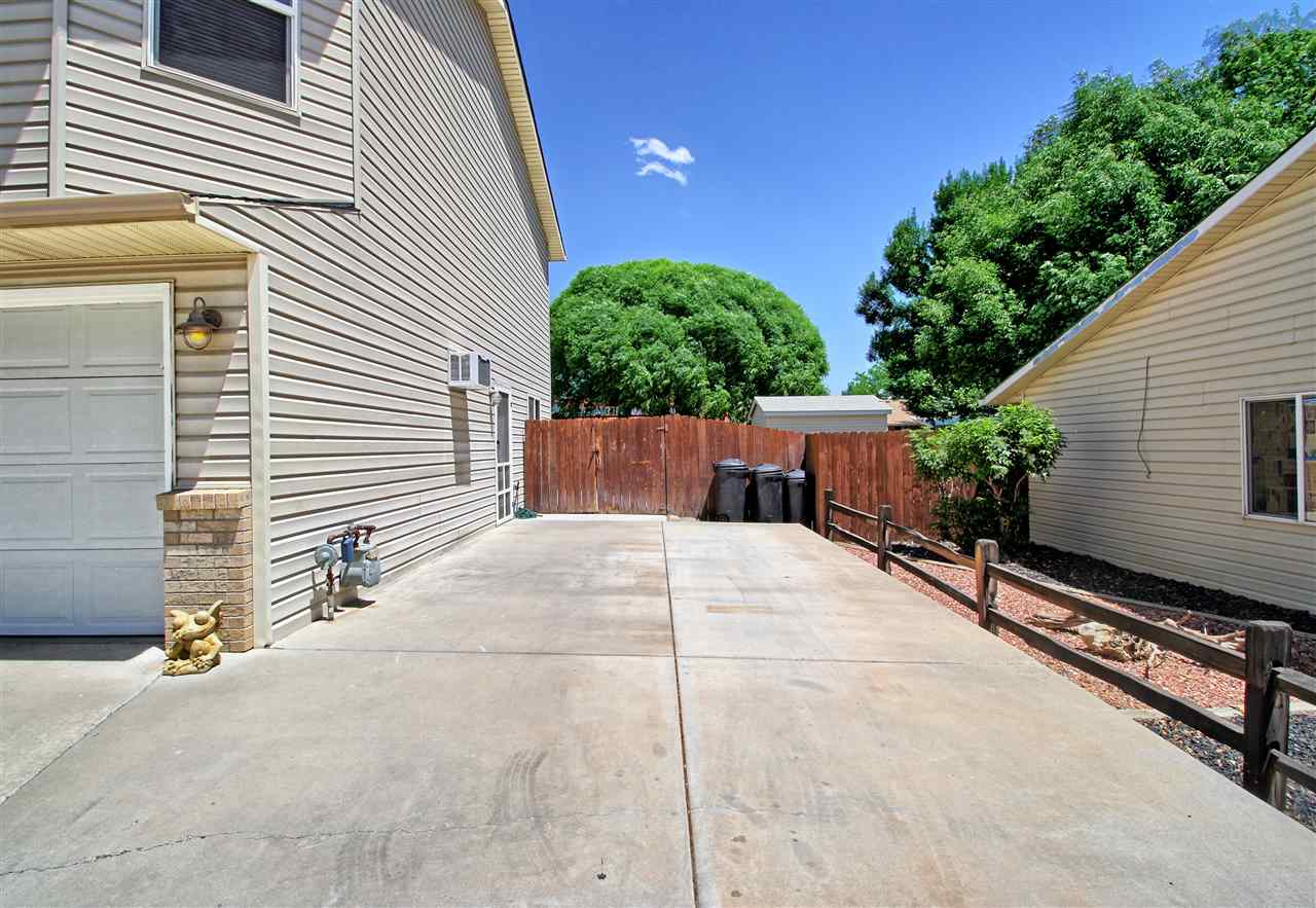 604 1/2 Round Table Road Grand Junction, CO 81504 - Photo 7 of 41 Gallery Image 7