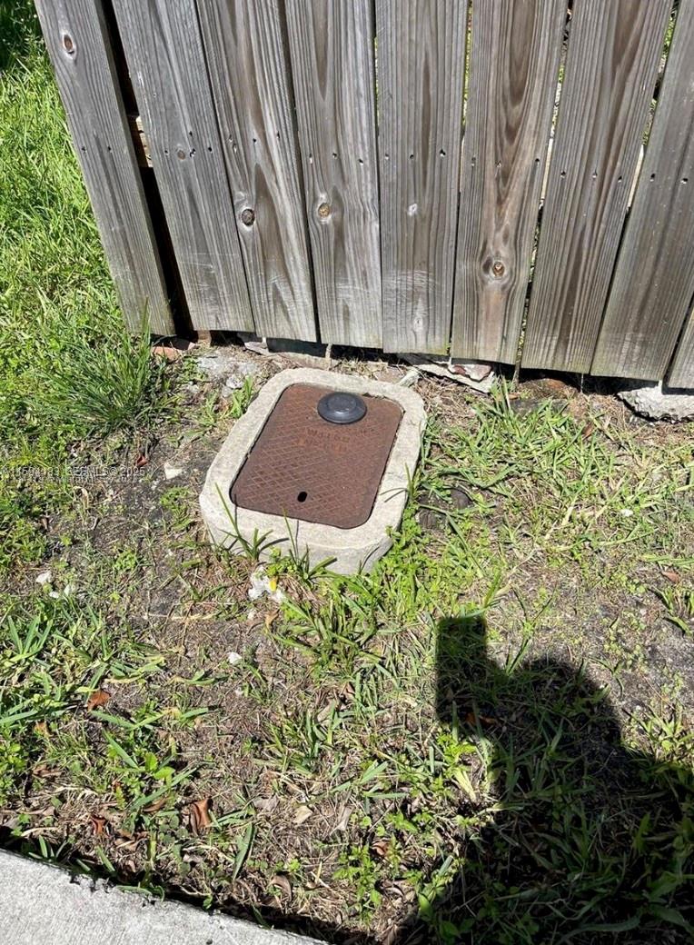 405 Southwest 4th Terrace Hallandale Beach, FL 33009 - Photo 8 of 11