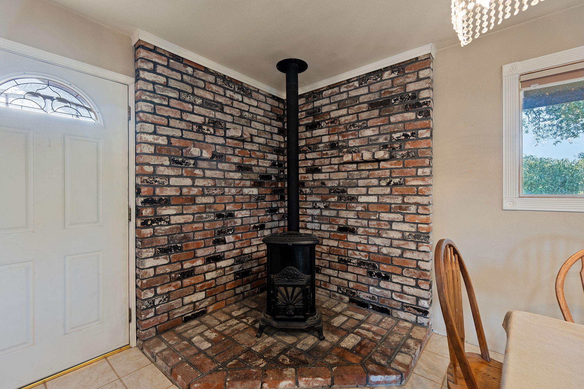 20831 Clough Creek Road Redding, CA 96002 - Photo 79 of 107 Stove in ADU