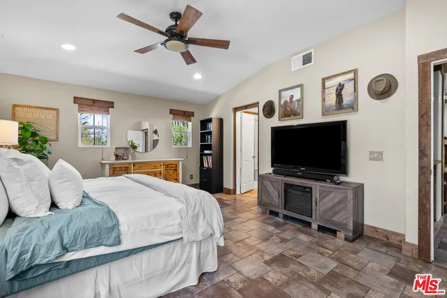 $4,500 | 28123 Gibraltar Lane, Castaic, CA 91384