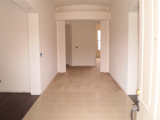 27324 North Covered Wagon Road Phoenix, AZ 85085 - Photo 2 of 6 entry