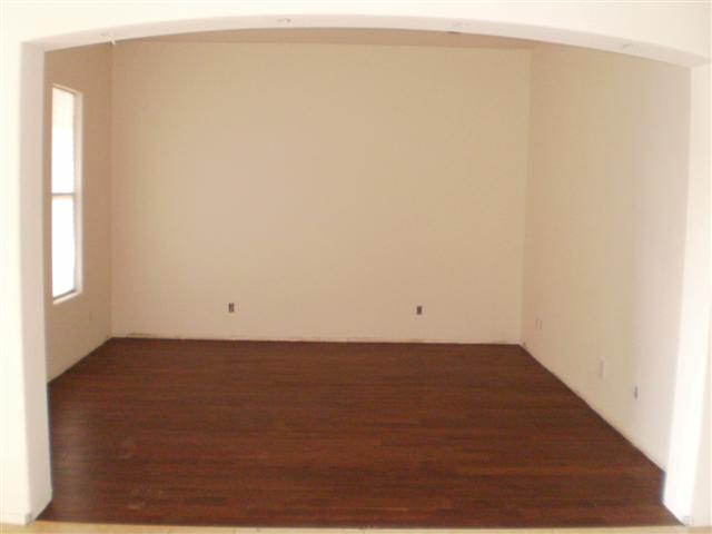 27324 North Covered Wagon Road Phoenix, AZ 85085 - Photo 3 of 6 Liv/Din Rm