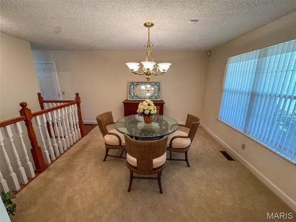 $997,500 | 2551 Yellow Rock Road, De Soto, MO 63020