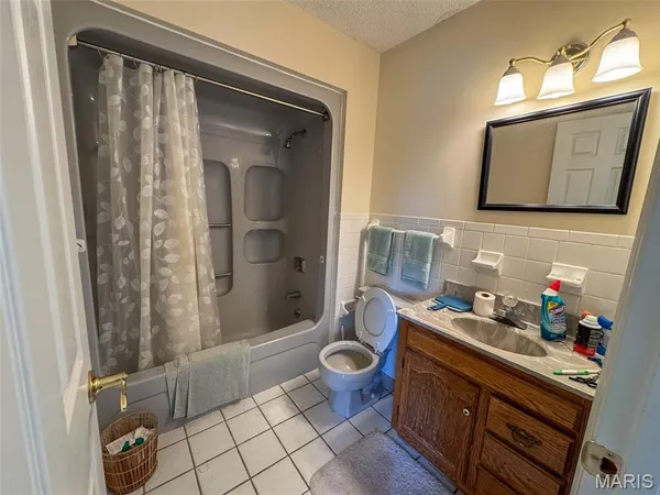 $997,500 | 2551 Yellow Rock Road, De Soto, MO 63020