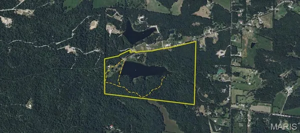$997,500 | 2551 Yellow Rock Road, De Soto, MO 63020