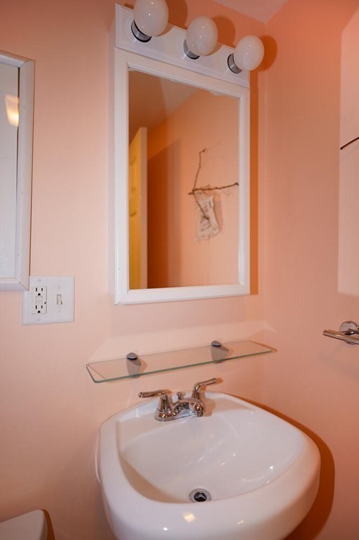 76 Paul Revere Road Arlington, MA 02476 - Photo 20 of 26