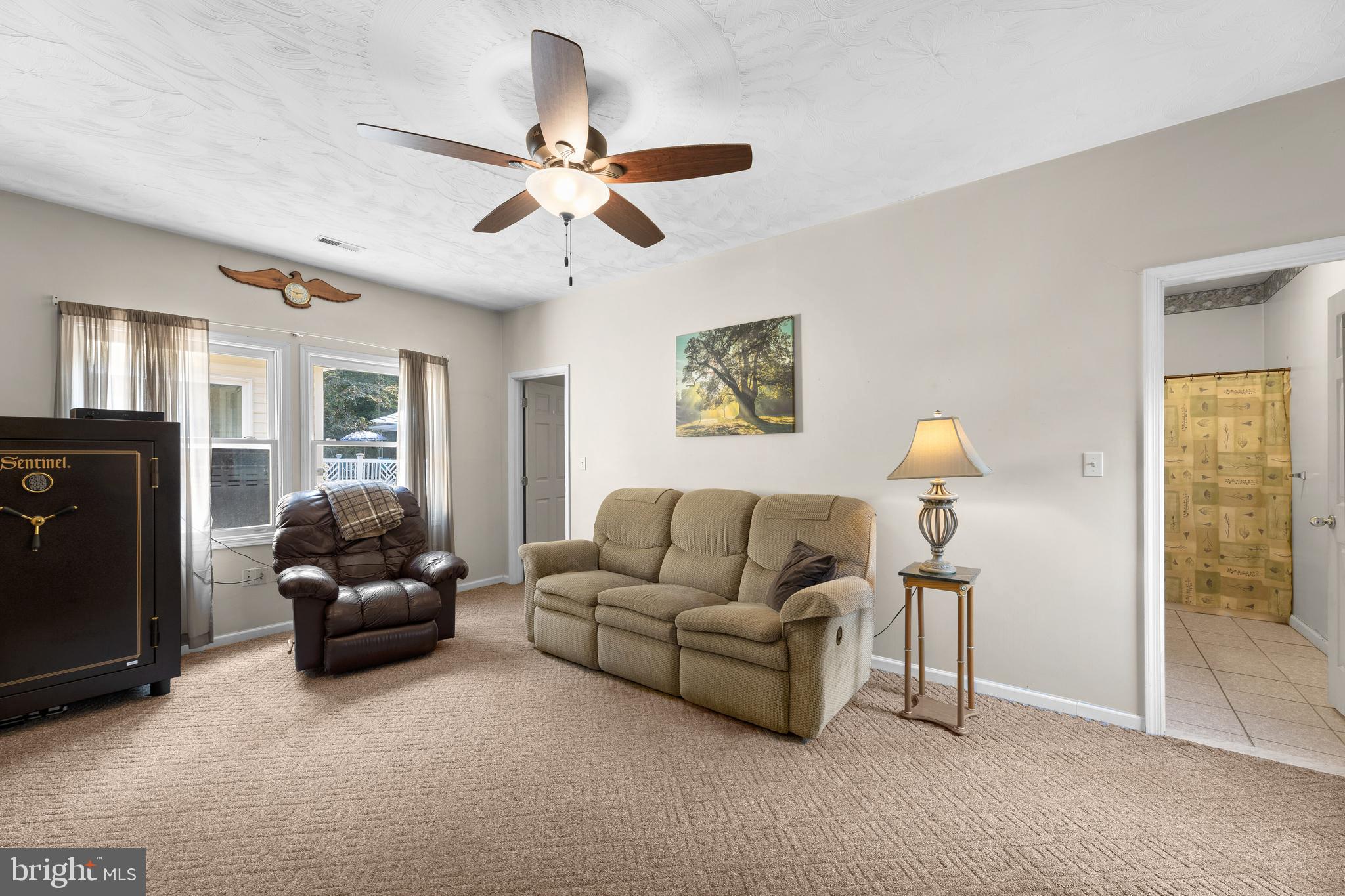 2647 Evergreen Road Odenton, MD 21054 - Photo 22 of 57 Family Room