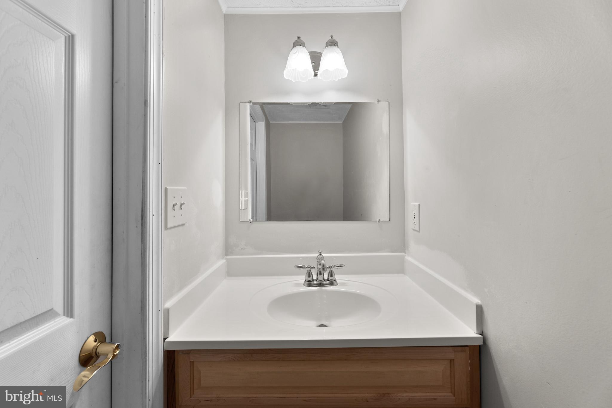 2647 Evergreen Road Odenton, MD 21054 - Photo 40 of 57 Powder Room