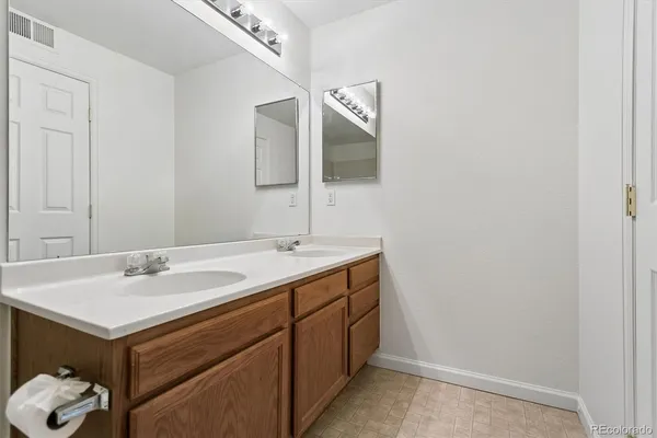 $278,900 | 9991 East Idaho Circle, Unit 204, Aurora, CO 80247