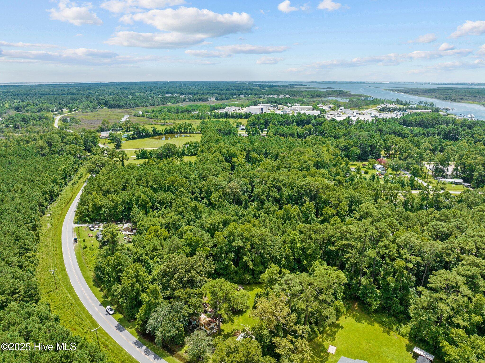 835 Tuttles Grove Road Beaufort, NC 28516 - Photo 11 of 21 10-web-or-mls-DJI_0335