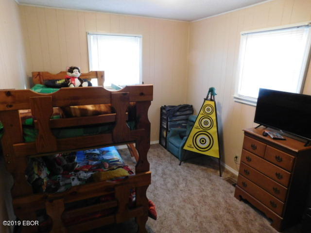 3544 Farthing Road Odin, IL 62870 - Photo 10 of 16