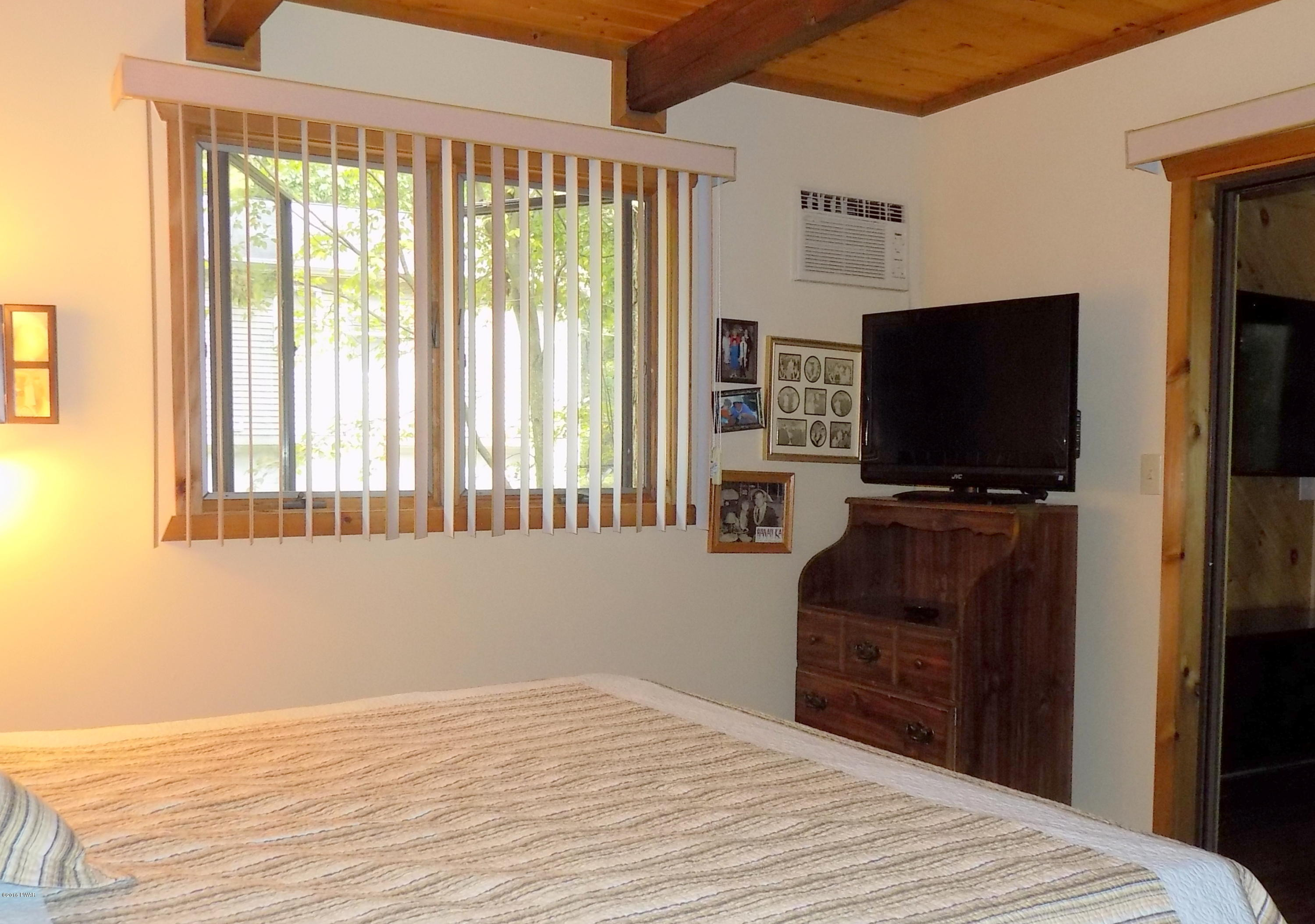 1131 Mustang Road Lake Ariel, PA 18436 - Photo 28 of 48