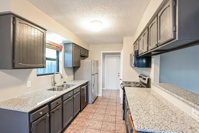 $1,795 | 6019 Coachgate Drive, Spring, TX 77373