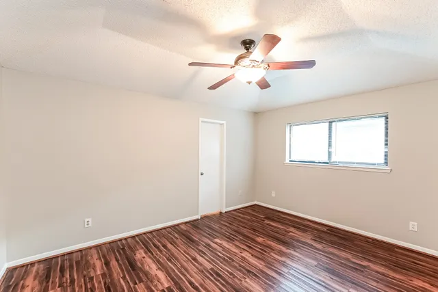 $1,795 | 6019 Coachgate Drive, Spring, TX 77373