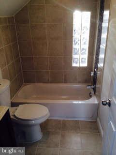 1812 Bonifant Road Silver Spring, MD 20906 - Photo 14 of 26 Bath
