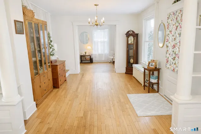 $489,900 | 11 Wooster Hts Road, Danbury, CT 06810