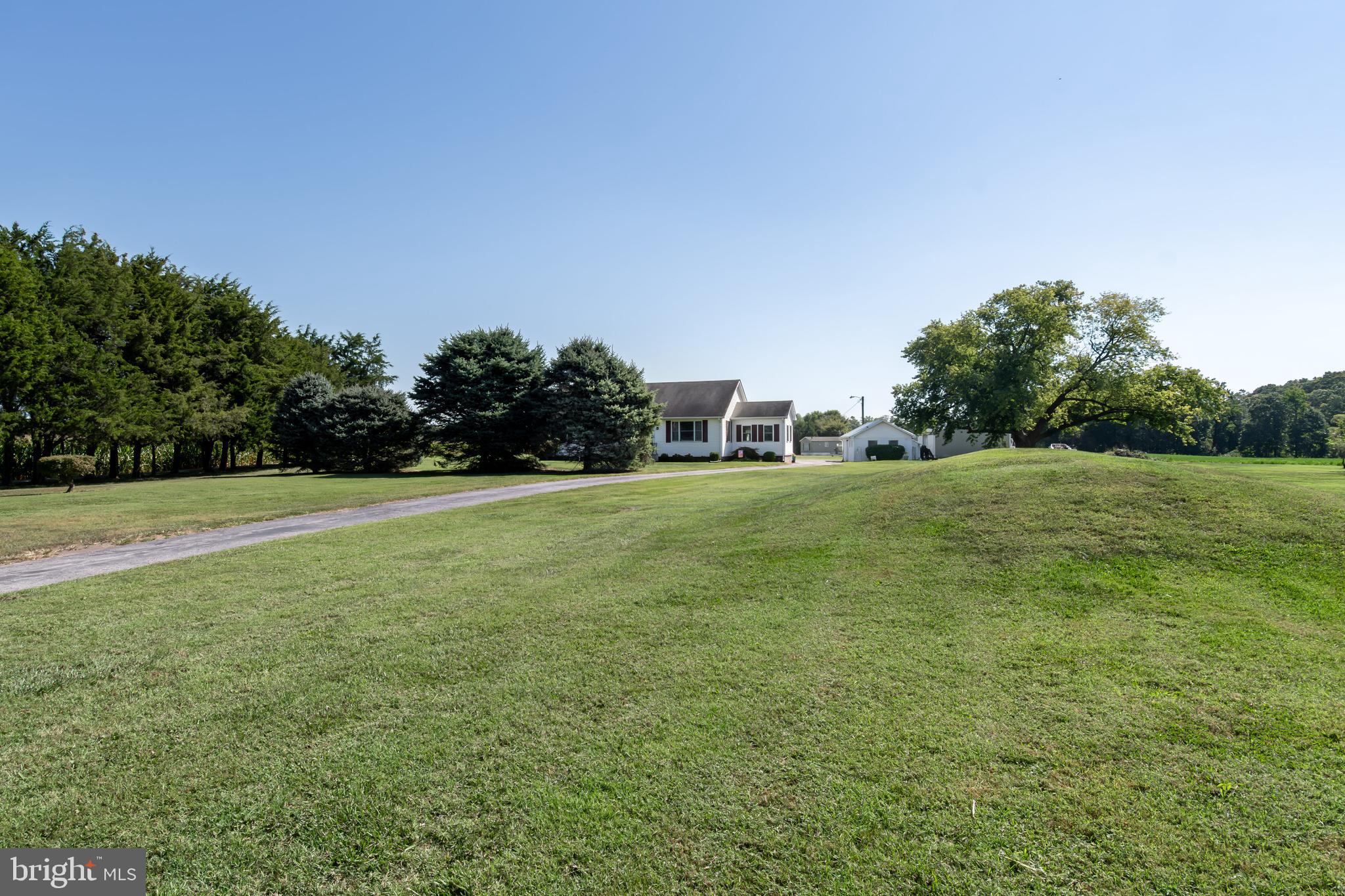 7071 Rock Hall Road Rock Hall, MD 21661 - Photo 3 of 35 Gallery Image 3