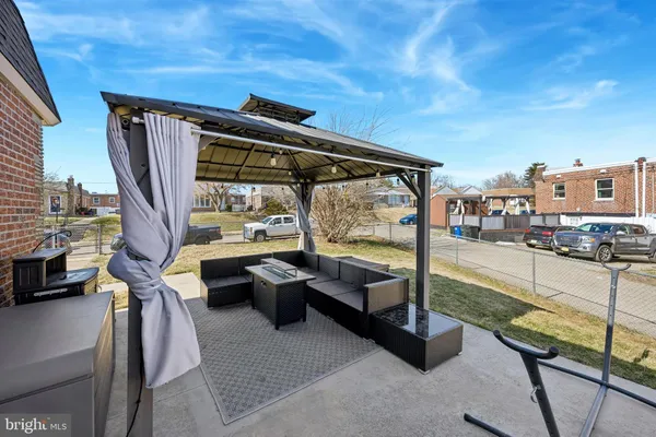 $329,999 | 8557 Castor Avenue, Philadelphia, PA 19152