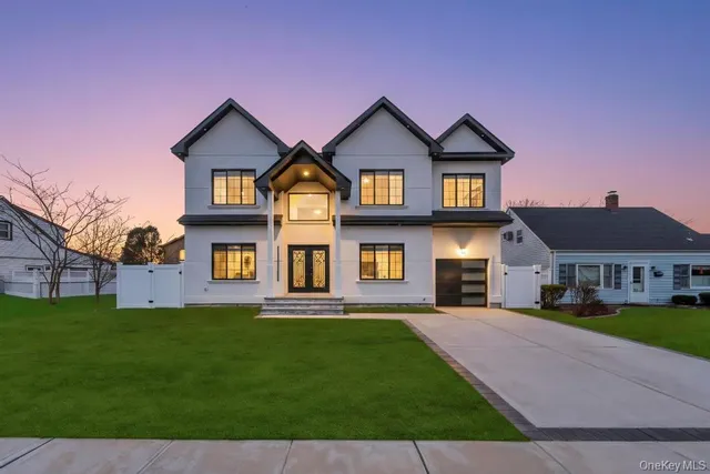 $1,629,999 | 49 Anvil Lane, Levittown, NY 11756