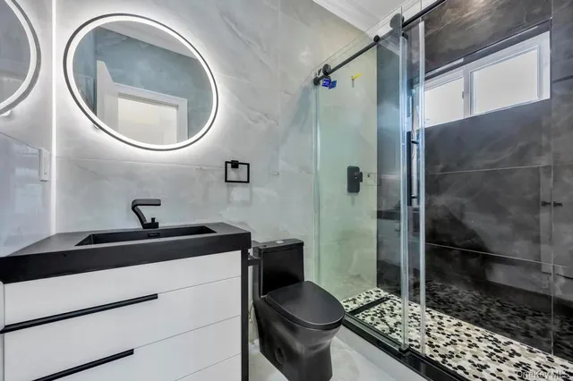 $1,629,999 | 49 Anvil Lane, Levittown, NY 11756