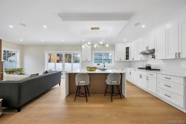 $1,629,999 | 49 Anvil Lane, Levittown, NY 11756