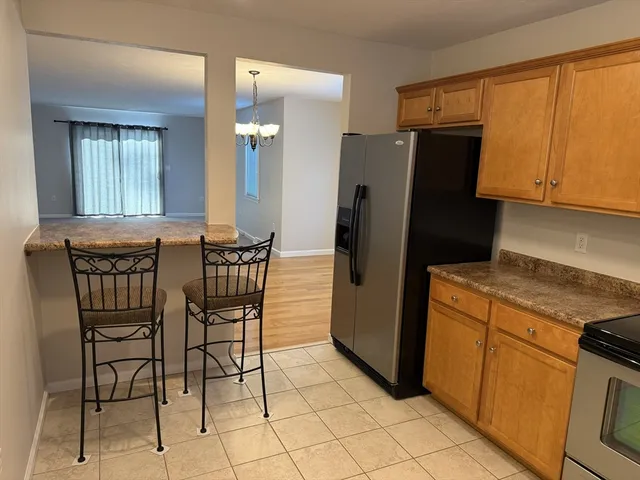 $2,950 | 21 Lamplighter Lane, Unit 21, Easton, MA 02375