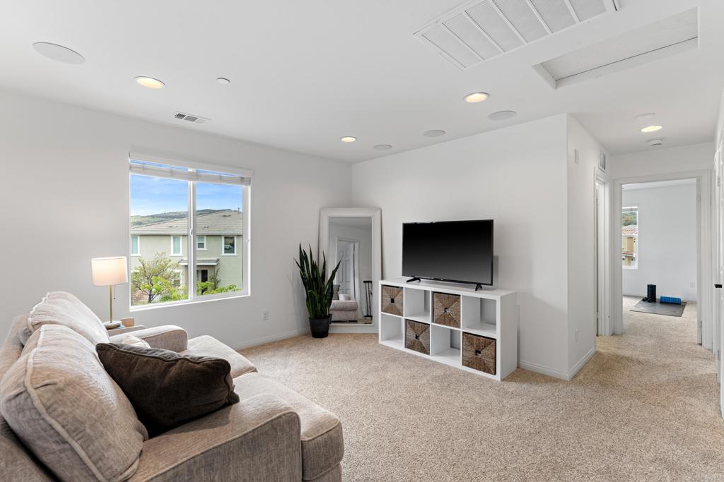 8629 Orchard Bloom Way El Cajon, CA 92021 - Photo 15 of 21