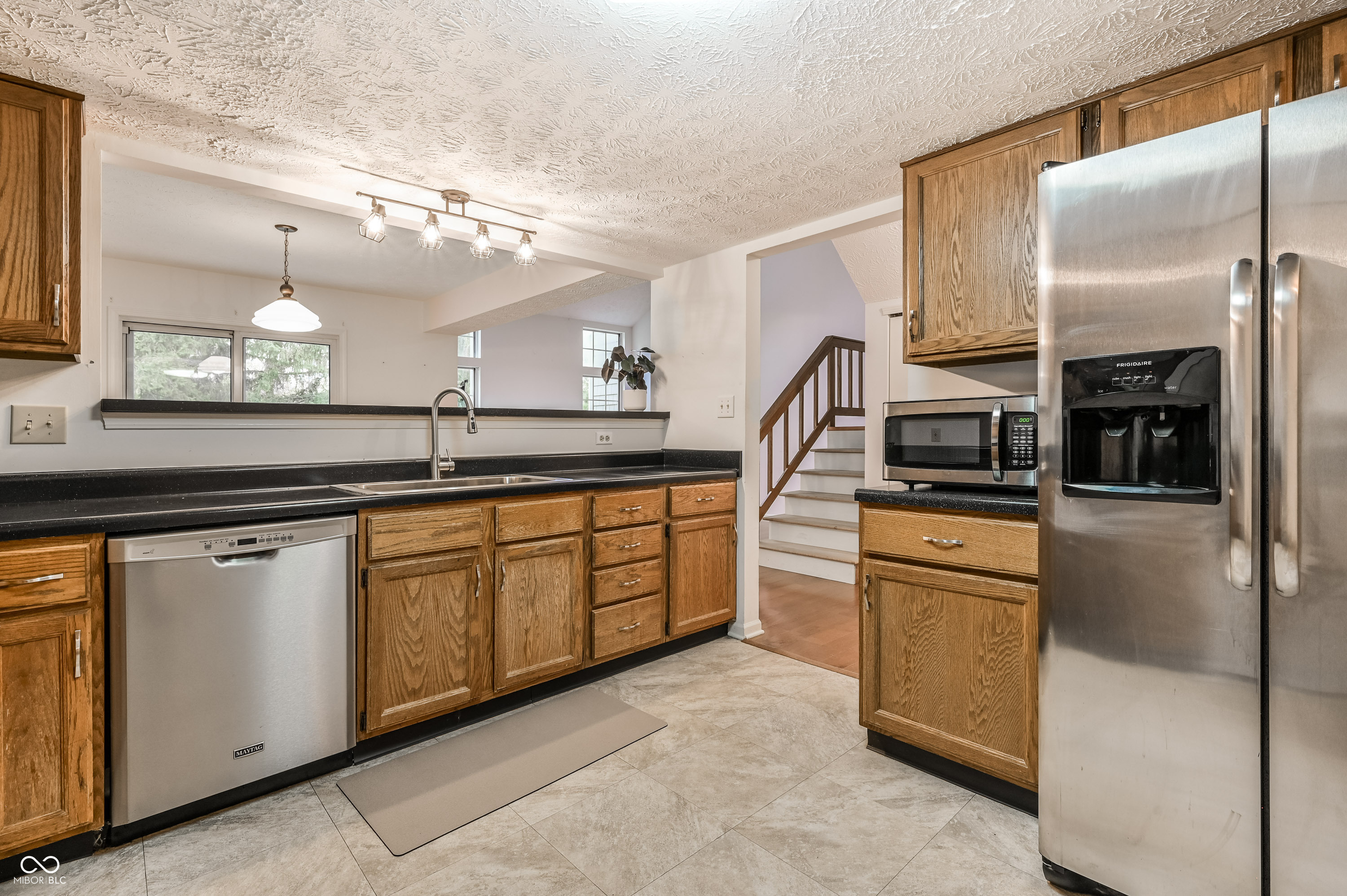 6534 Miramar Court Indianapolis, IN 46250 - Photo 12 of 23