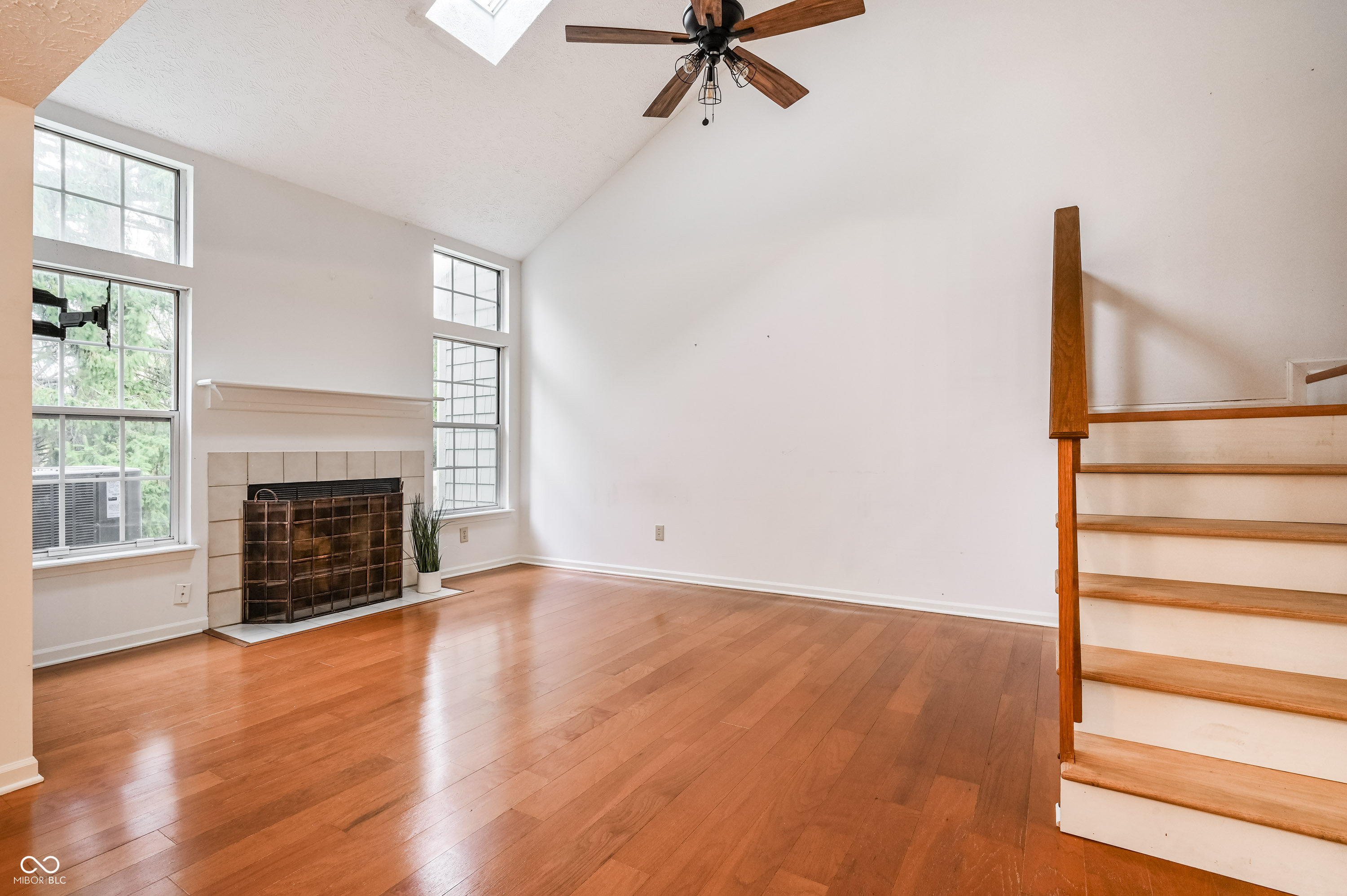 6534 Miramar Court Indianapolis, IN 46250 - Photo 4 of 23