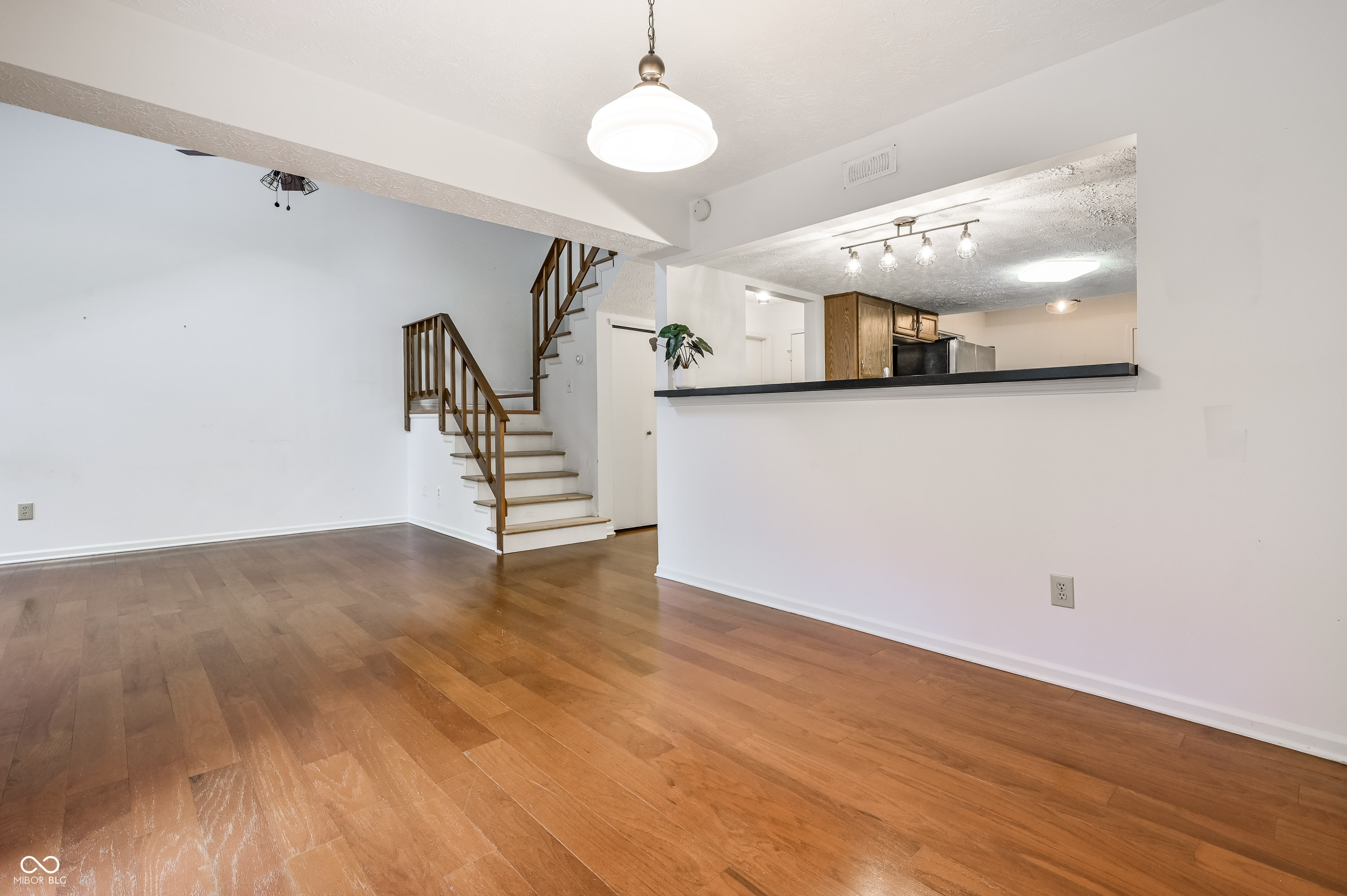 6534 Miramar Court Indianapolis, IN 46250 - Photo 9 of 23