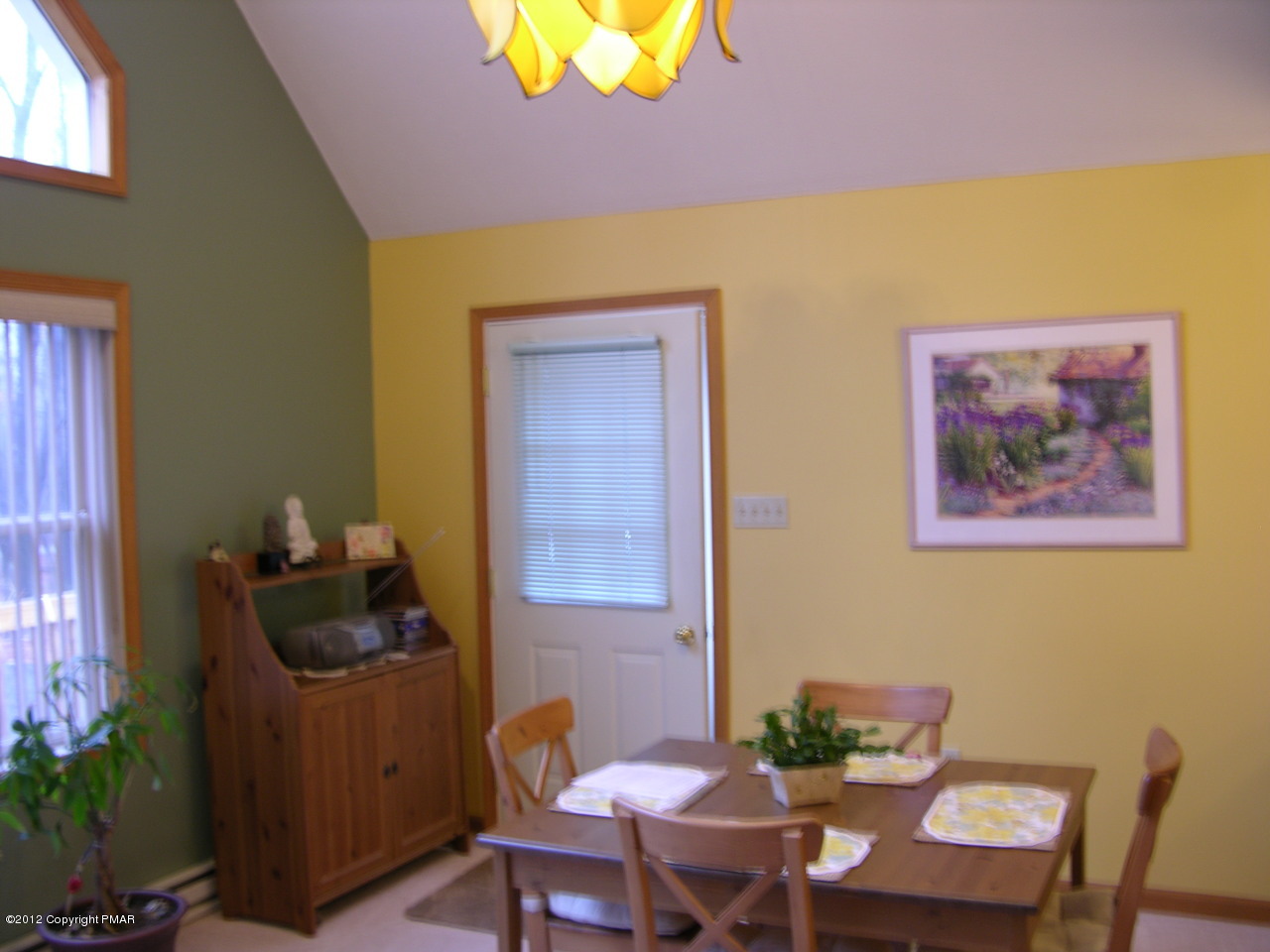 DINING ROOM VIEW