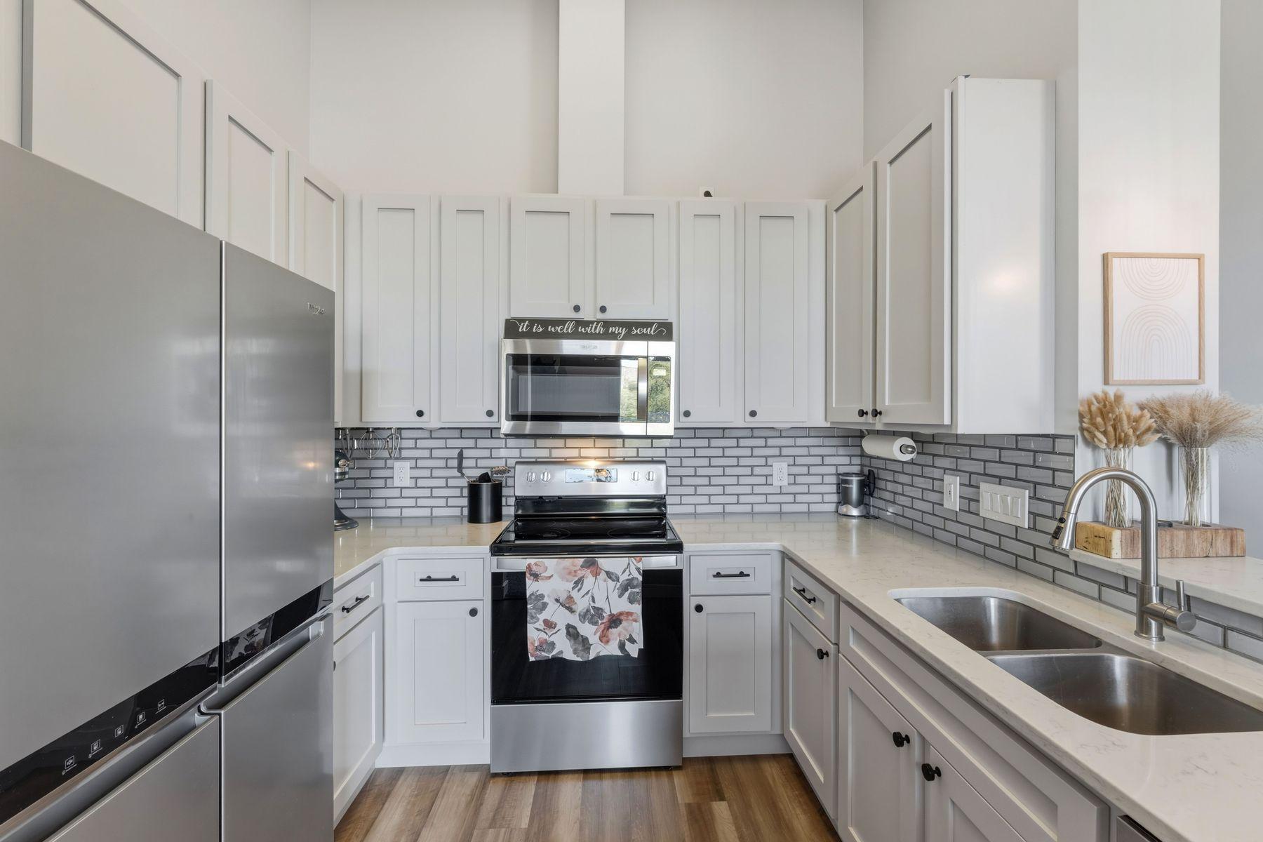 7123 Merrimac Lane North Maple Grove, MN 55311 - Photo 10 of 52