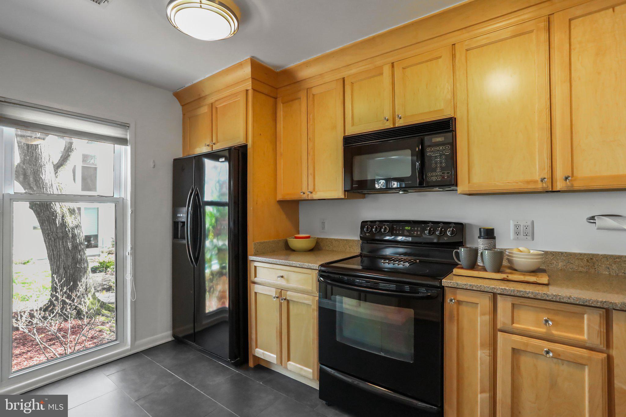 1634 Wainwright Drive Reston, VA 20190 - Photo 18 of 62