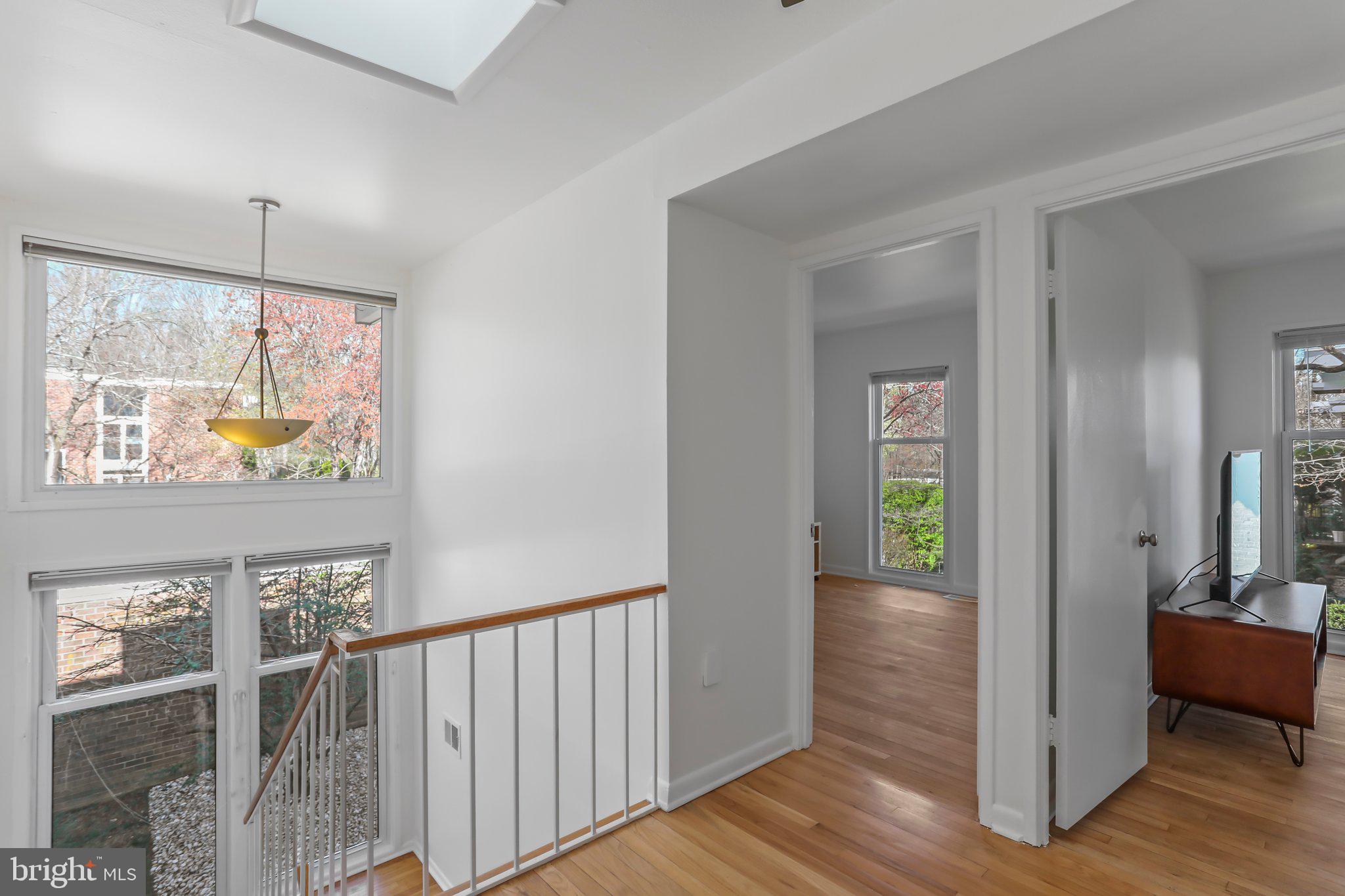 1634 Wainwright Drive Reston, VA 20190 - Photo 21 of 62