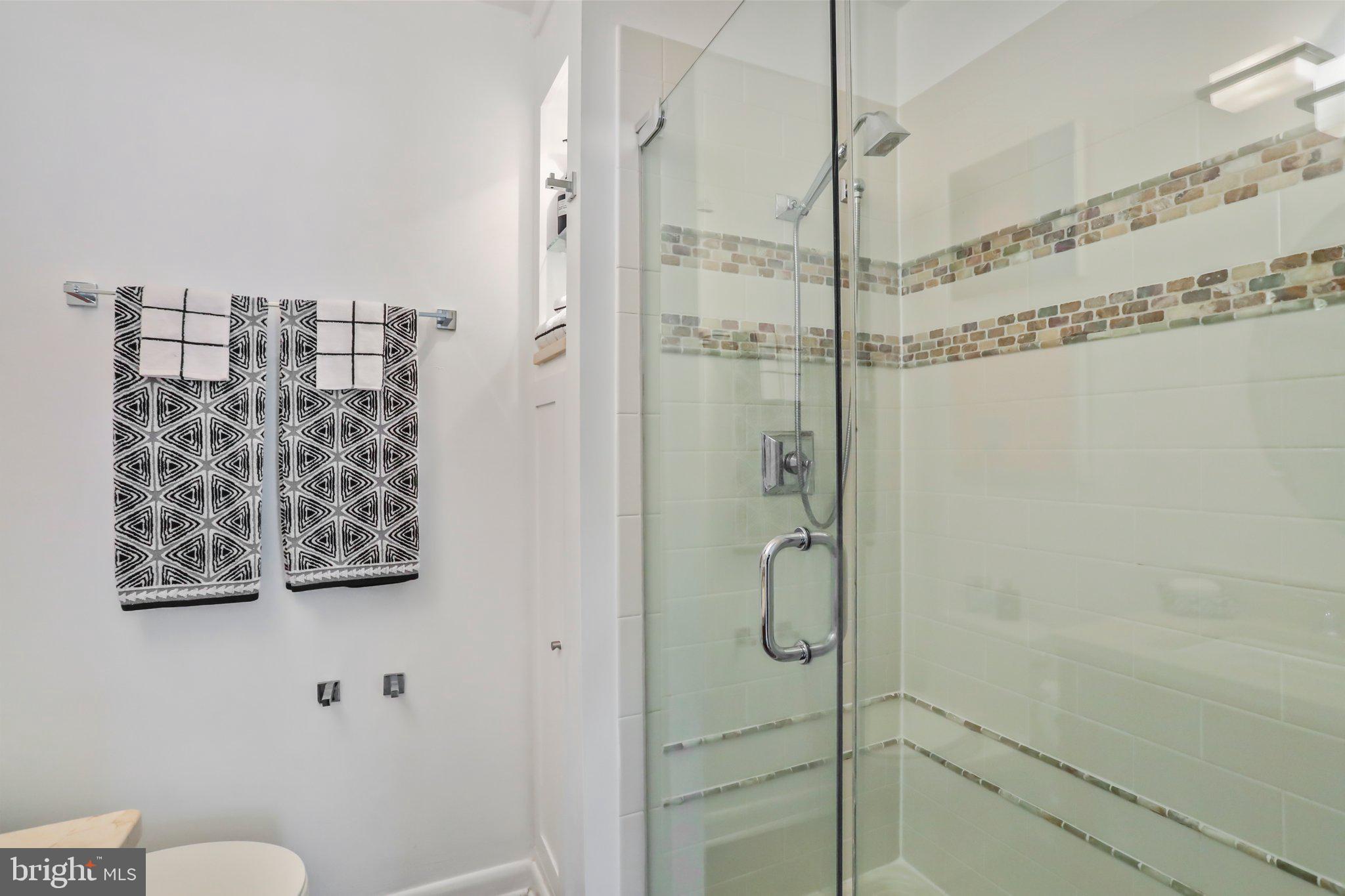 1634 Wainwright Drive Reston, VA 20190 - Photo 27 of 62