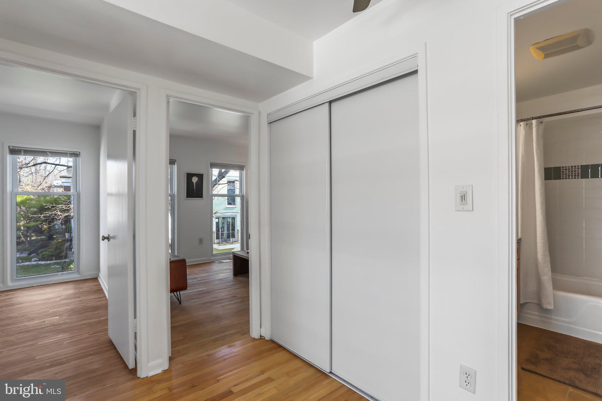 1634 Wainwright Drive Reston, VA 20190 - Photo 28 of 62