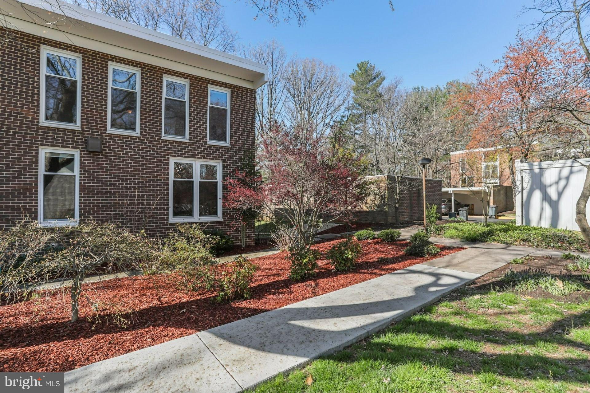 1634 Wainwright Drive Reston, VA 20190 - Photo 45 of 62