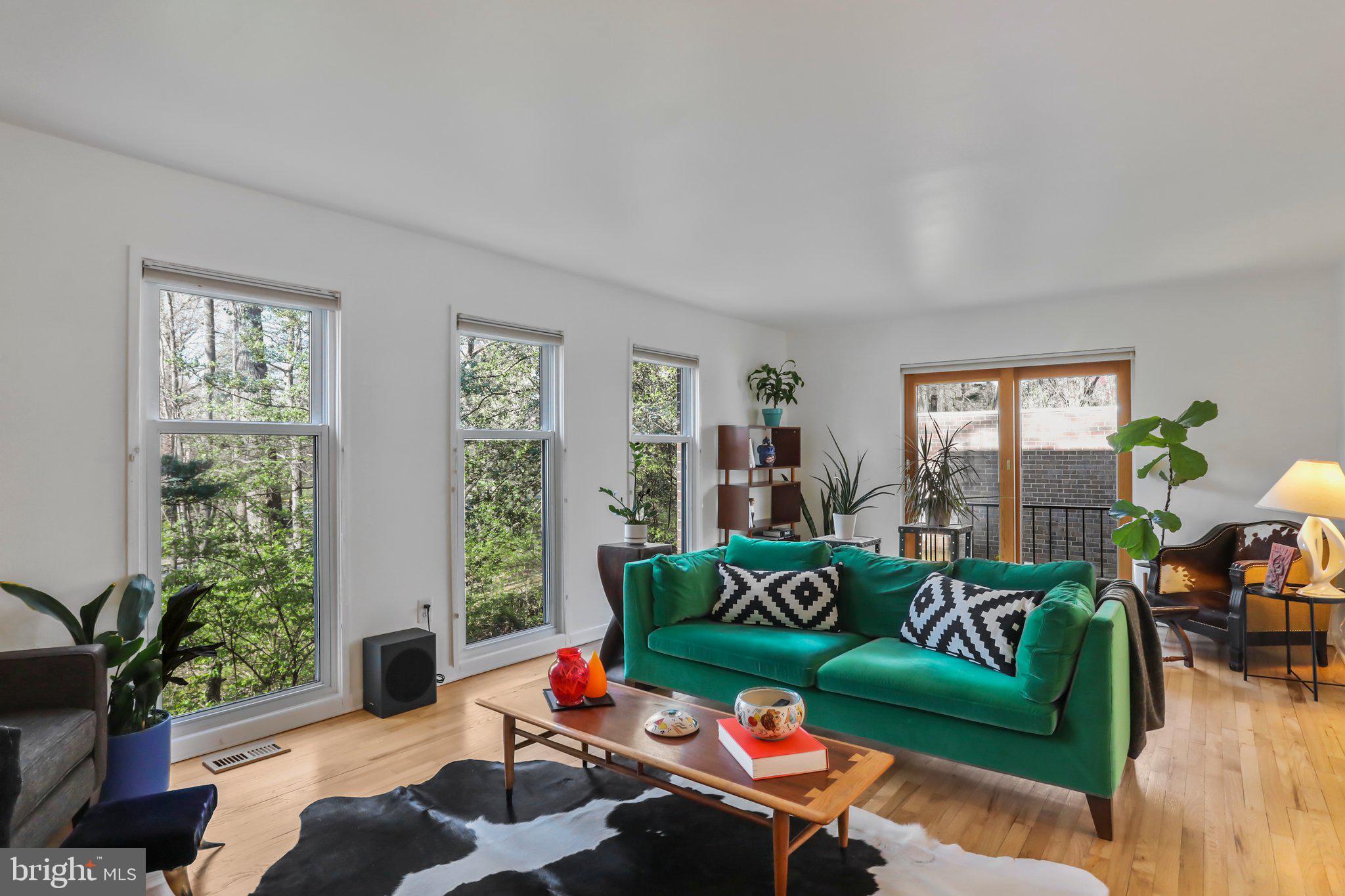 1634 Wainwright Drive Reston, VA 20190 - Photo 6 of 62