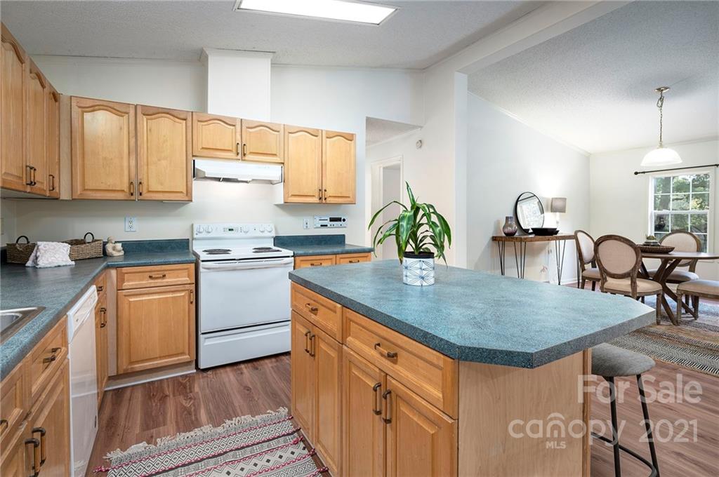 39 Sumter Street Arden, NC 28704 - Photo 10 of 24 Gallery Image 10