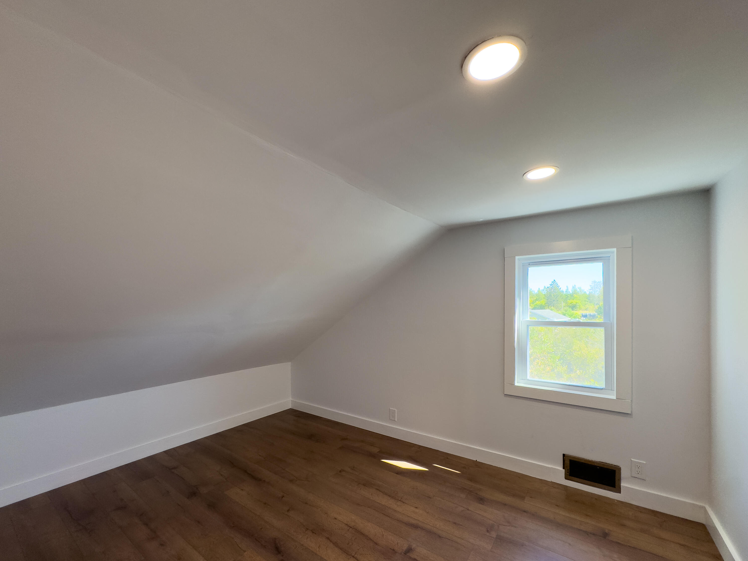 409 Chases Mill Road East Machias, ME 04630 - Photo 33 of 58 409 CHASE MILLS RD INTERIOR-042